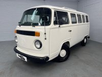 VOLKSWAGEN CAMPERVAN