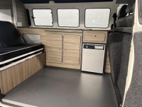 VOLKSWAGEN CAMPERVAN