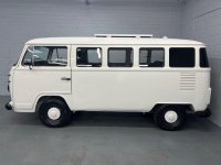 VOLKSWAGEN CAMPERVAN