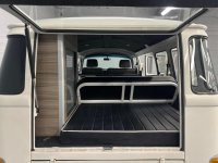 VOLKSWAGEN CAMPERVAN