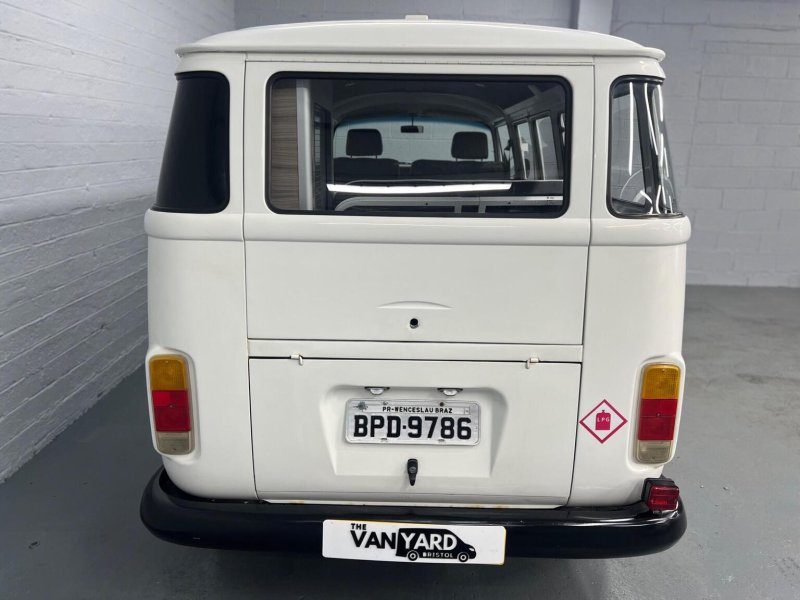 VOLKSWAGEN CAMPERVAN